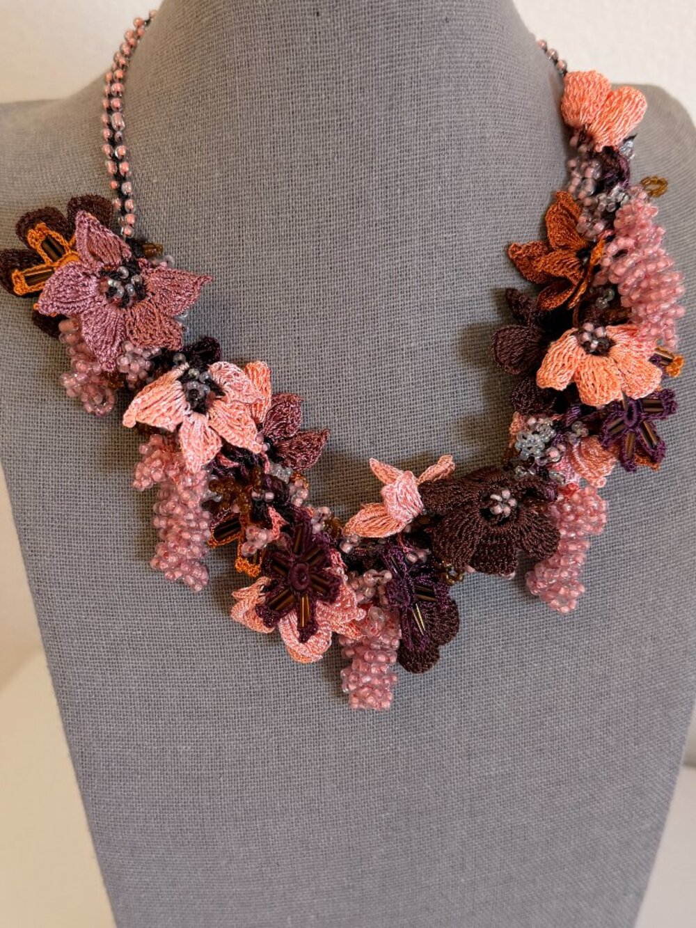 Collectable Traditional Turkish Oya Necklace Needlelace & Beads Peach & Rust